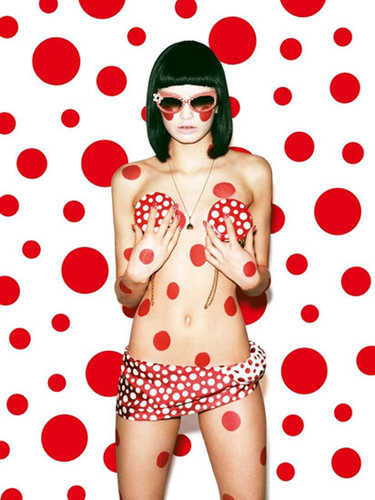 Yayoi Kusama for Louis Vuitton Accessories Collection