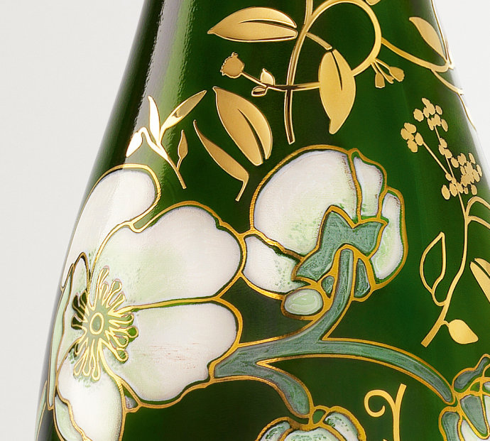 法国香槟酒庄巴黎之花Perrier Jouet包装设计3